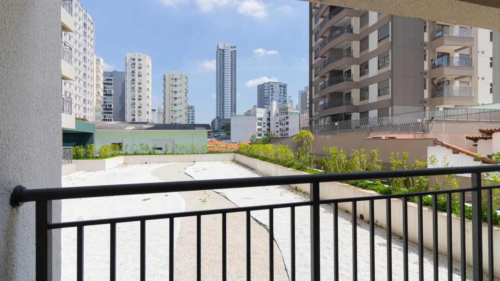 Flat Com Quarto Separado E Varanda A 200M Do Metro Vila Madalena Sao Paulo Brazil